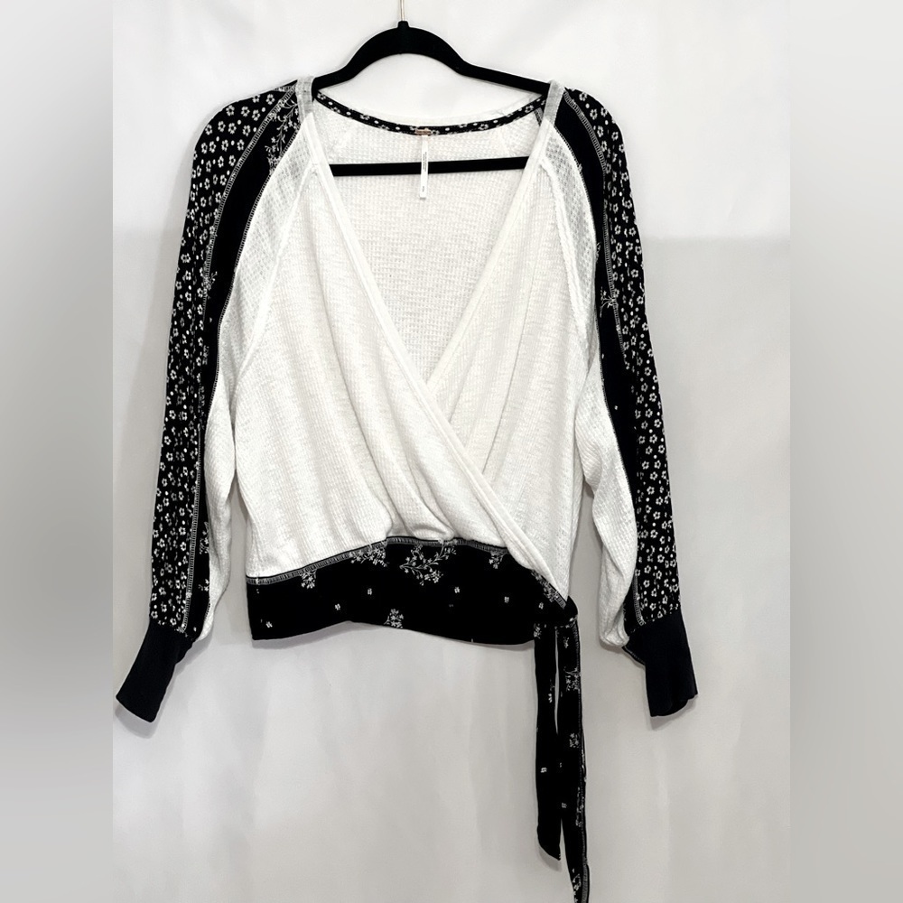 Free People Women'sAuxton Long SleeveThermal Wrap Top Ivory small - Picture 3 of 6